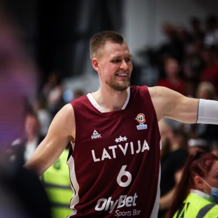 Latvian Star Kristaps Porzingis Slammed 29 Points Against Great Britain
