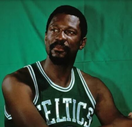 NBA superstar pays tribute to legend Bill Russell